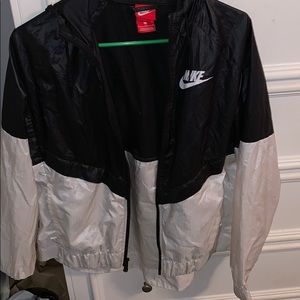 Nike windbreaker